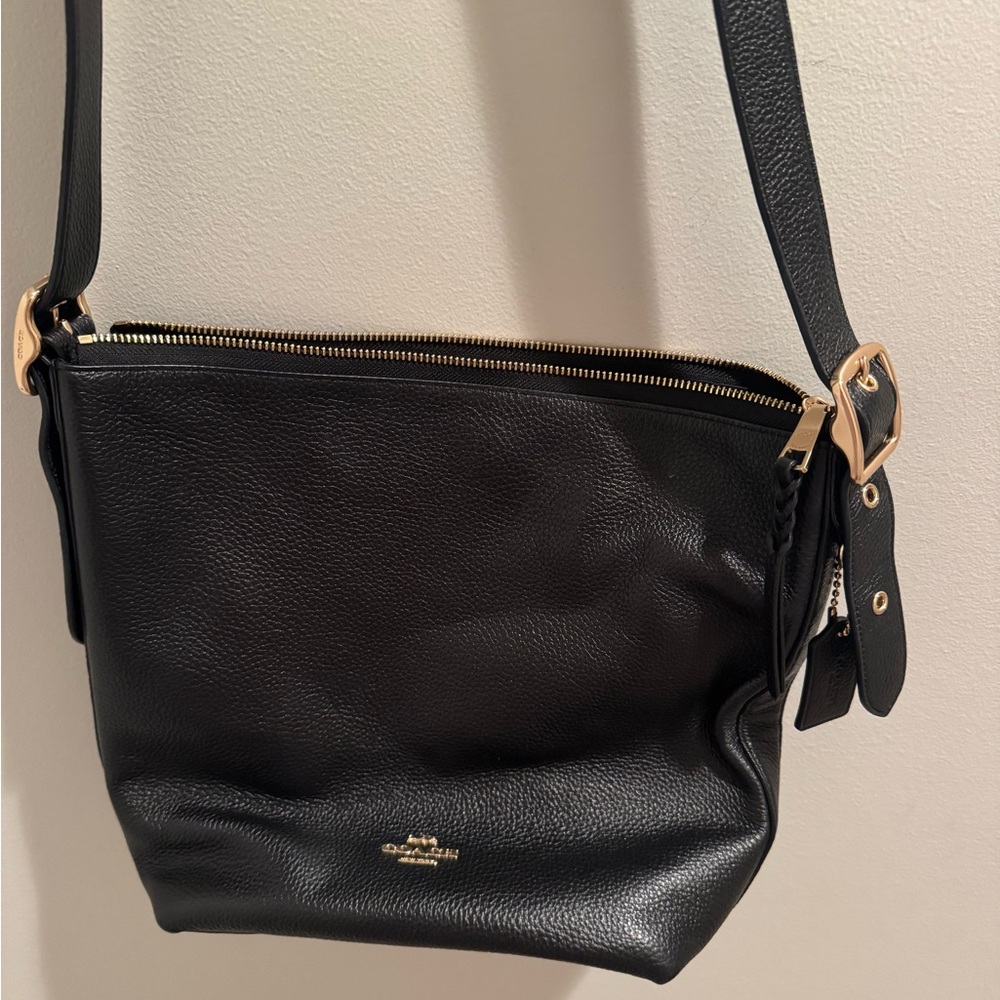 Coach Black and Gold Shoulder Bag with Classic Design